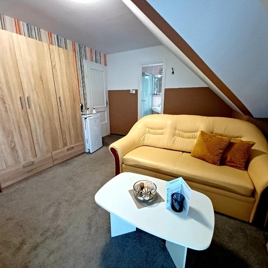 Bed and Breakfast Margret Haus à Balatonfüred Extérieur photo